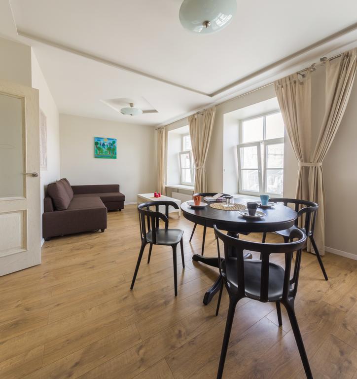 Old Town View Apartment วิลนีอุส ภายนอก รูปภาพ